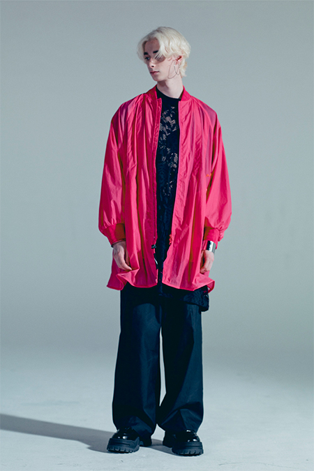 映像にもこだわった、MEGMIURA WARDROBE 2022SSコレクション – 装苑ONLINE