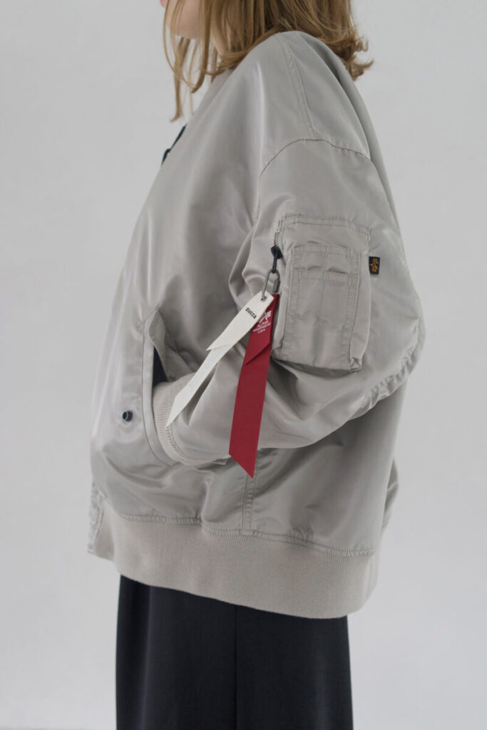 ZUCCaとALPHA INDUSTRIESのコラボレーションアイテムが発売 – 装苑ONLINE