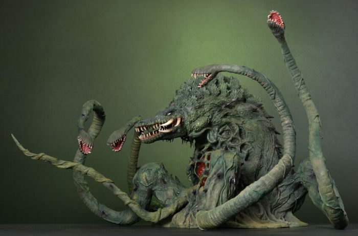 エクスプラスの「東宝大怪獣シリーズ ビオランテ」が新たに「発光Ver