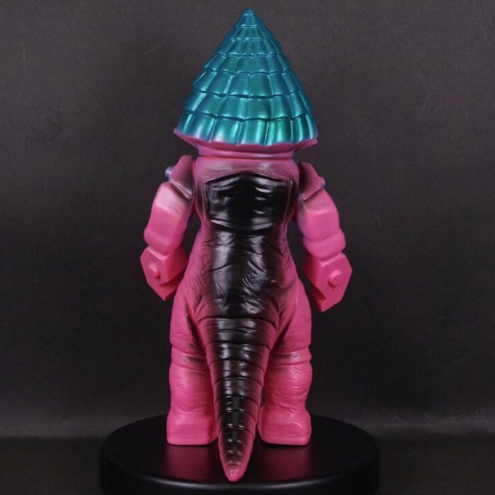 流星人間ゾーン』のカッコいい「ザンドラ」がブルマァクとして復活