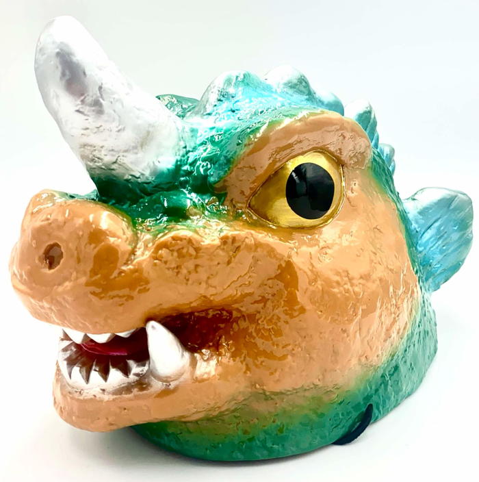 マルサンが大注目作の「マルモンハット キングゴドラス」受注開始