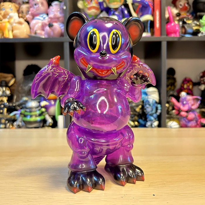 BlackBook Toyの今週はアーティスト・Ron Englishソフビ2本立て