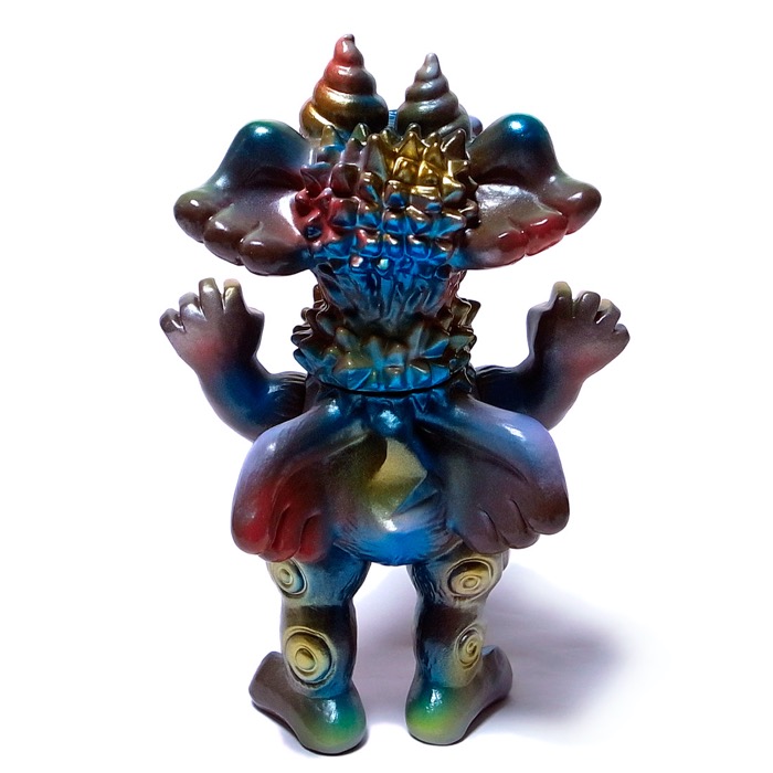 立体怪獣作家gumtaro氏が「スーパーフェスティバル92」に新作カラーで