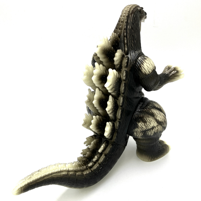 新江ノ島水族館の70周年記念催事「ゴジラVS江の島」にマルサン製