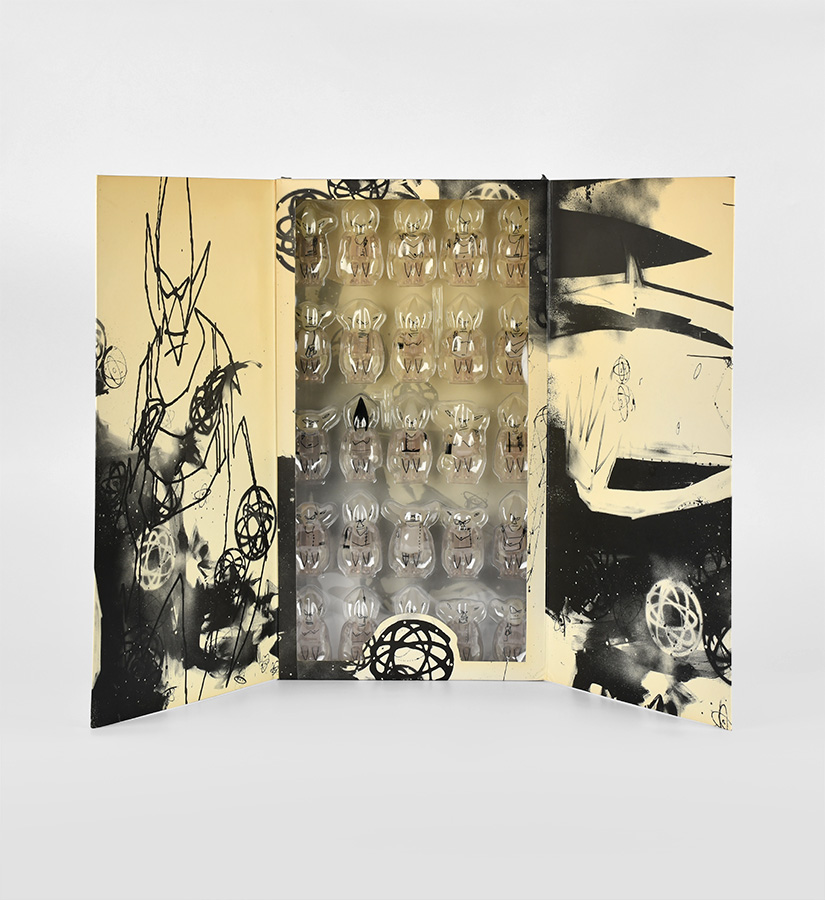 Futura 2000 - Never never land Unkle Pointman Kubrick set