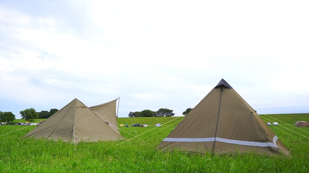 ソロキャンプに丁度良いサイズで薪ストーブも使えるテント_YOKA Tipi_4