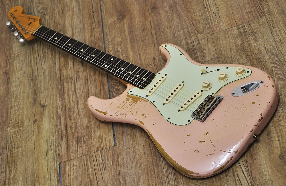 Fender Custom Shop 60 Strato Caster Shll Pink relic | 買取り実績