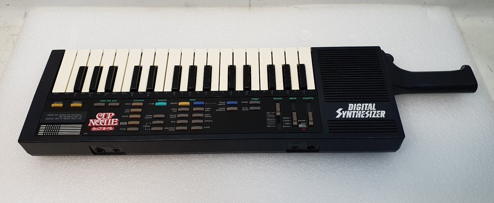 Nissin Cup Noodle C-16 Digital Synthesizer (Casio SK-1 Keytar) FOR