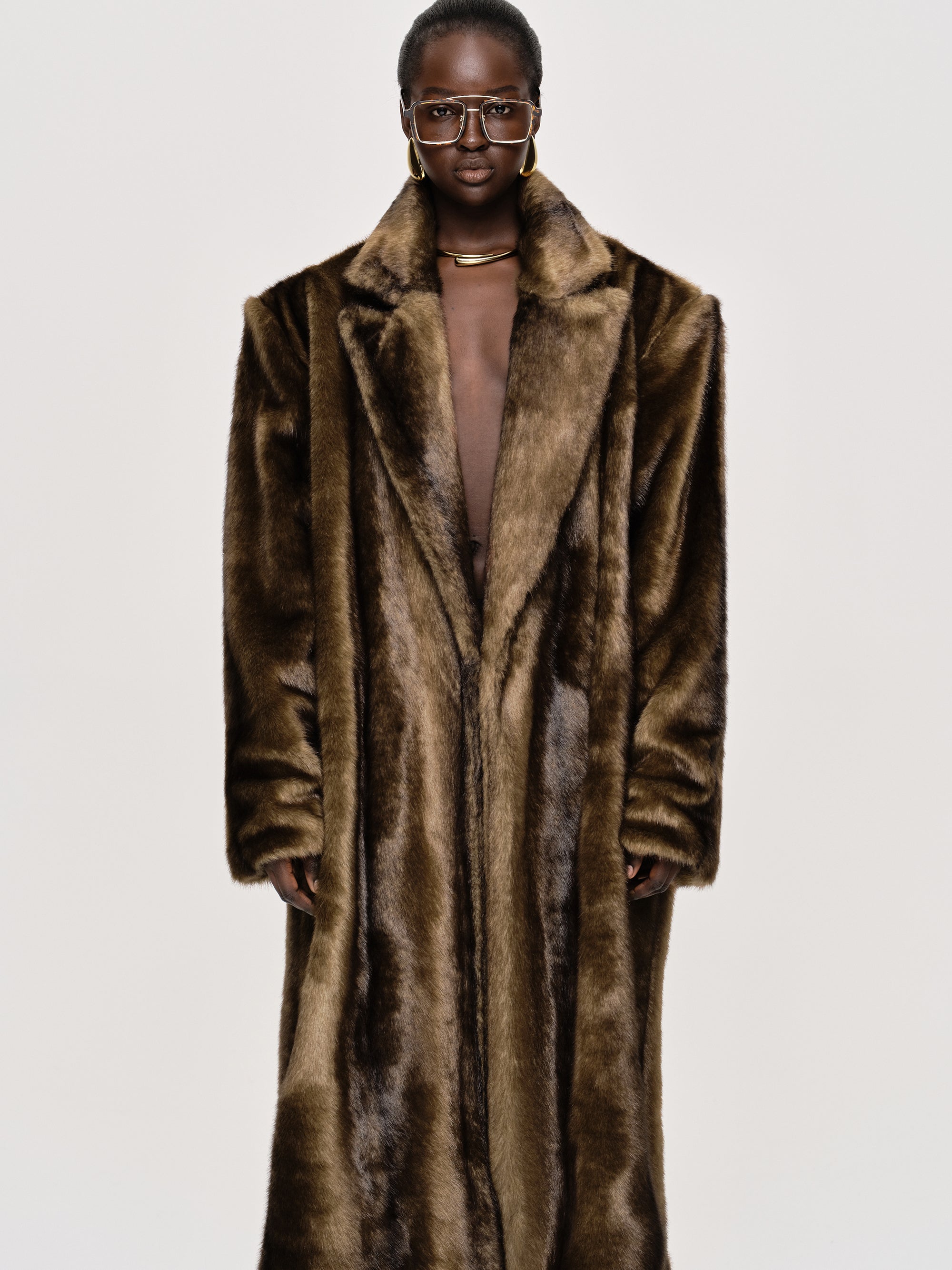 Wallis Oversized Grandpa Fur Coat, Espresso – SourceUnknown