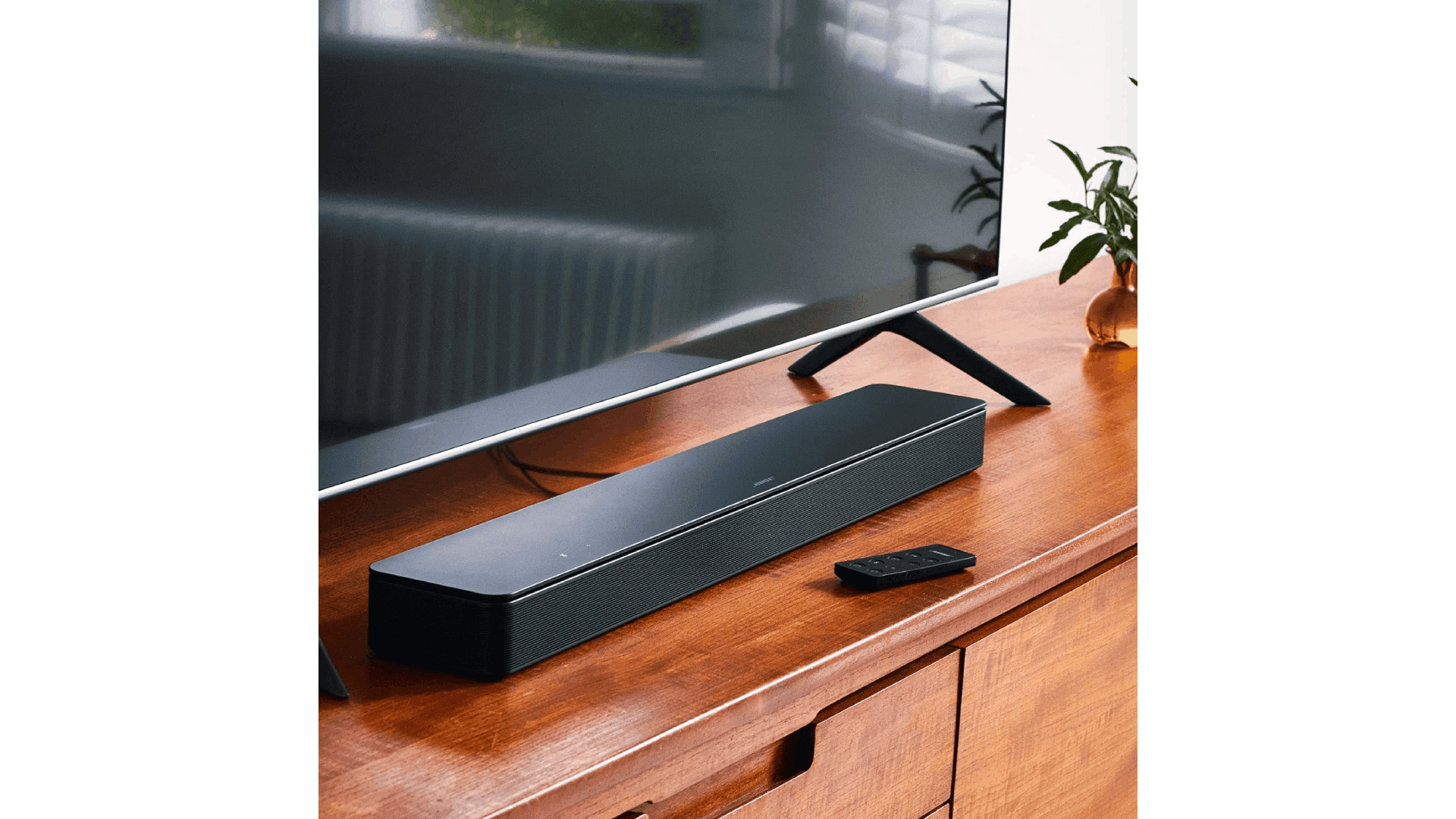 5つフルレンジドライバーを搭載したBoseのサウンドバーSmart Soundbar