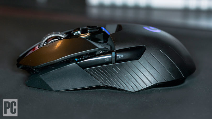 Logitech G903 Lightspeed Wireless Mouse and Powerplay Charging Mat