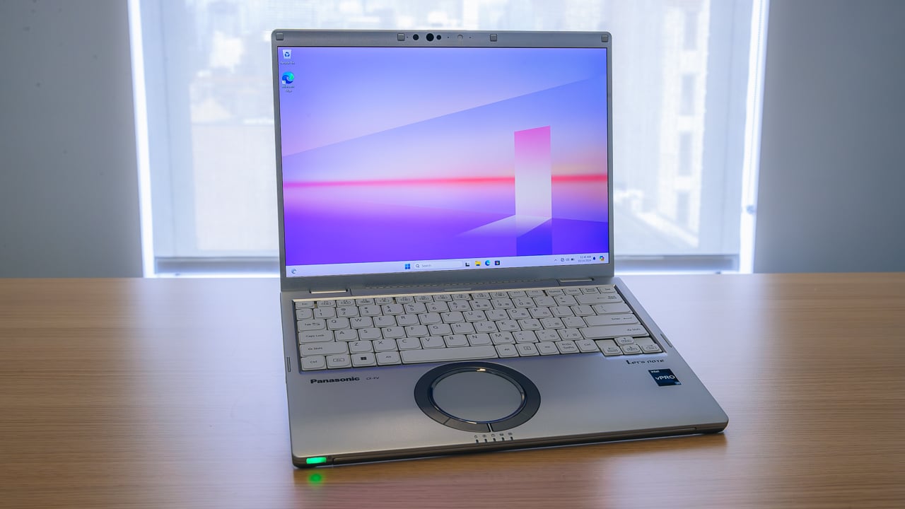 Panasonic Let's Note FV4 - Review 2024 - PCMag Middle East