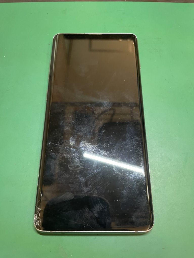 Galaxy S10 +】愛知県から郵送での画面割れ修理のご紹介【スマホ郵送