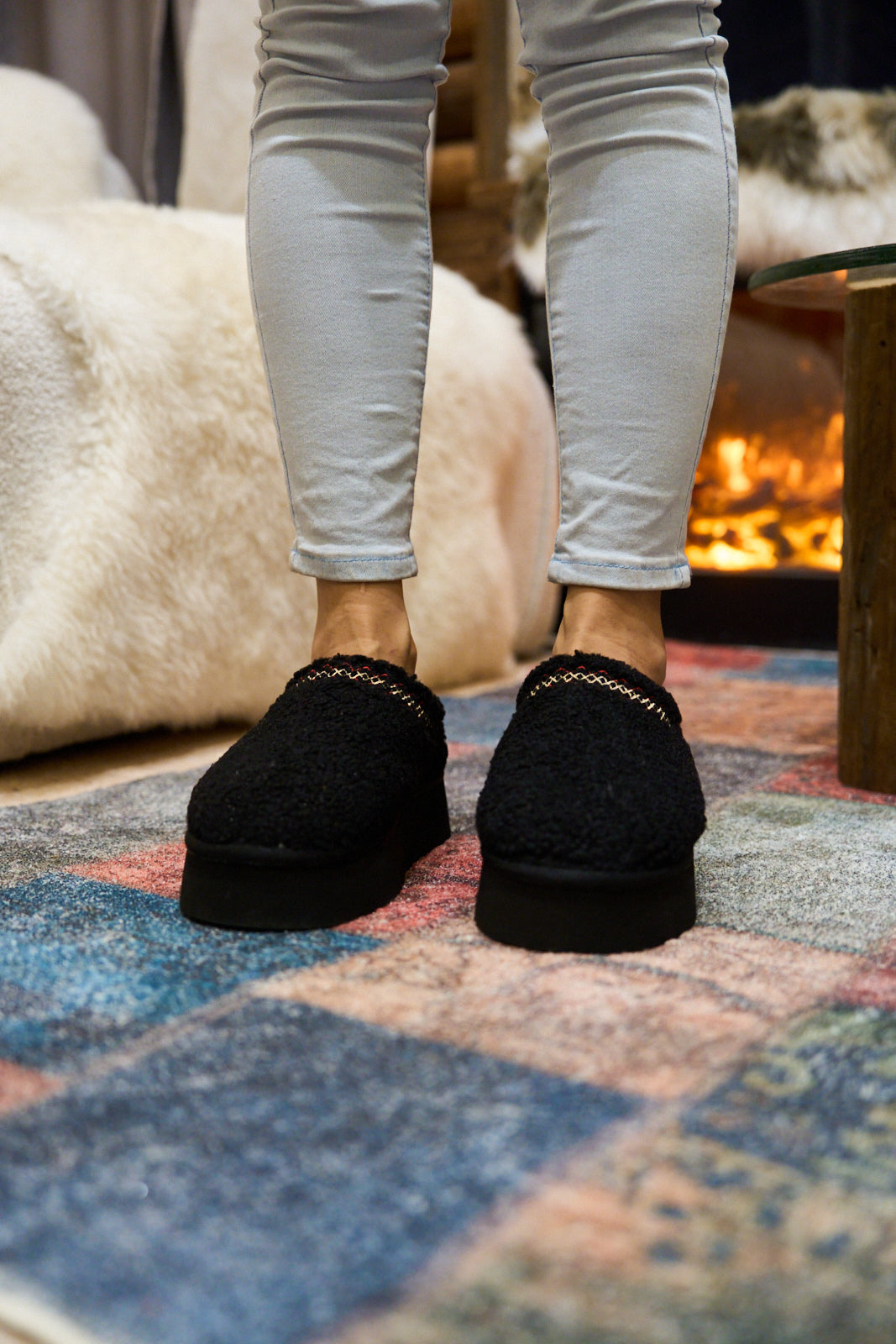 Smaibulun Ugg | Shepherd Tasman Platform Bootie - black – SMAIBULUN