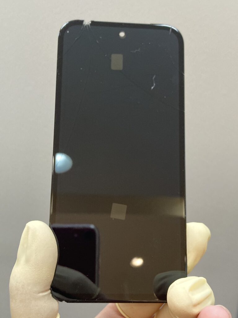 画面は動かないし映らないのに目覚ましは鳴る。Google Pixel8aを素早く