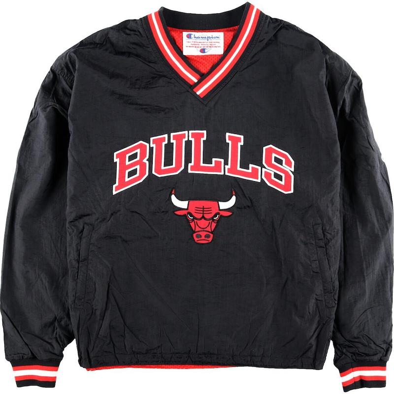 Champion NBA CHICAGO BULLS シカゴブルズ ナイロンプルオーバー