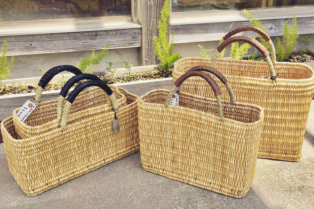 warang wayan」のカゴバッグ、夏の爽やかな装いやお部屋の収納に