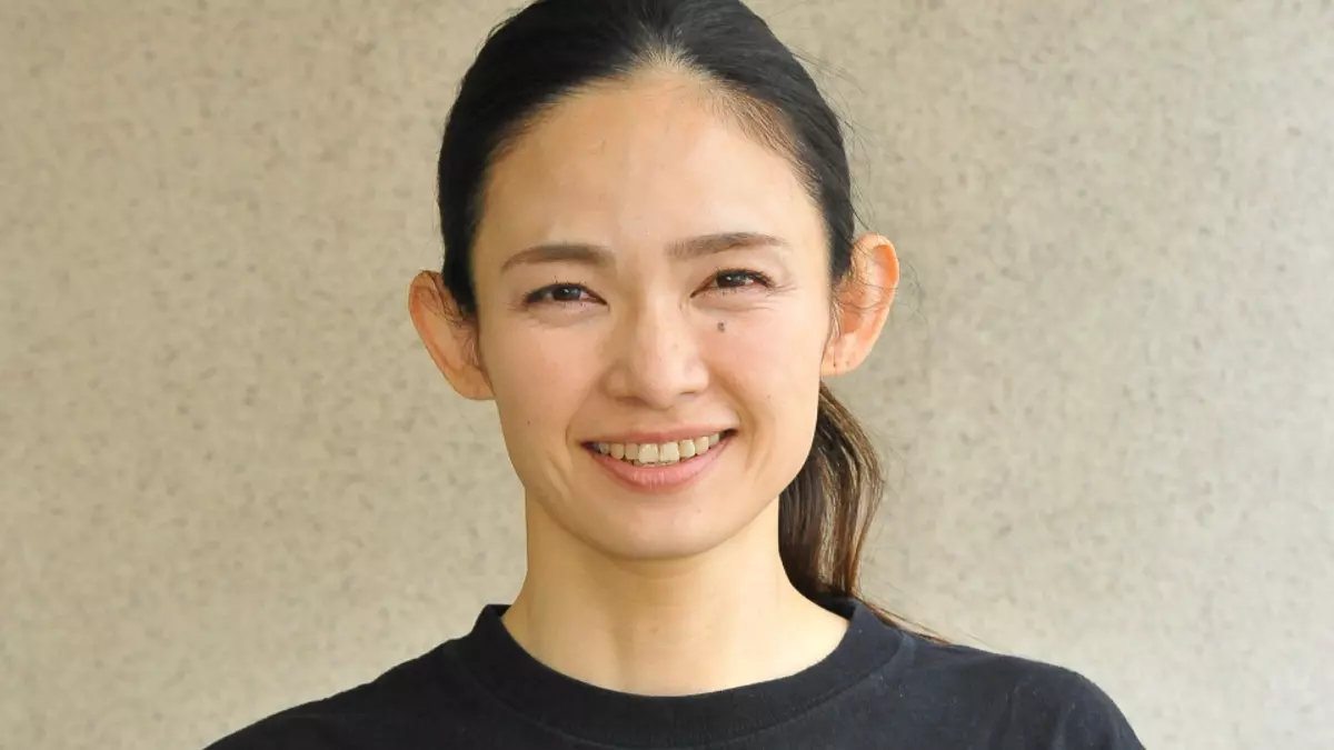 競艇 貴重 佐々木裕美選手 ボートレース 直筆カメラサイン入りアクリル