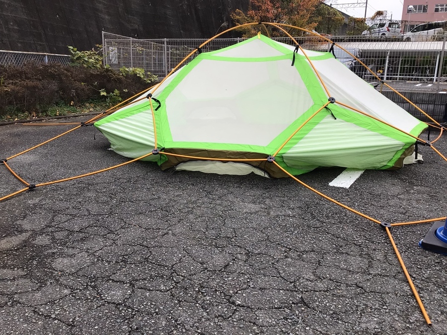 モンベルのヘリオスドーム12型が入荷！最大12人収納できる大型テント