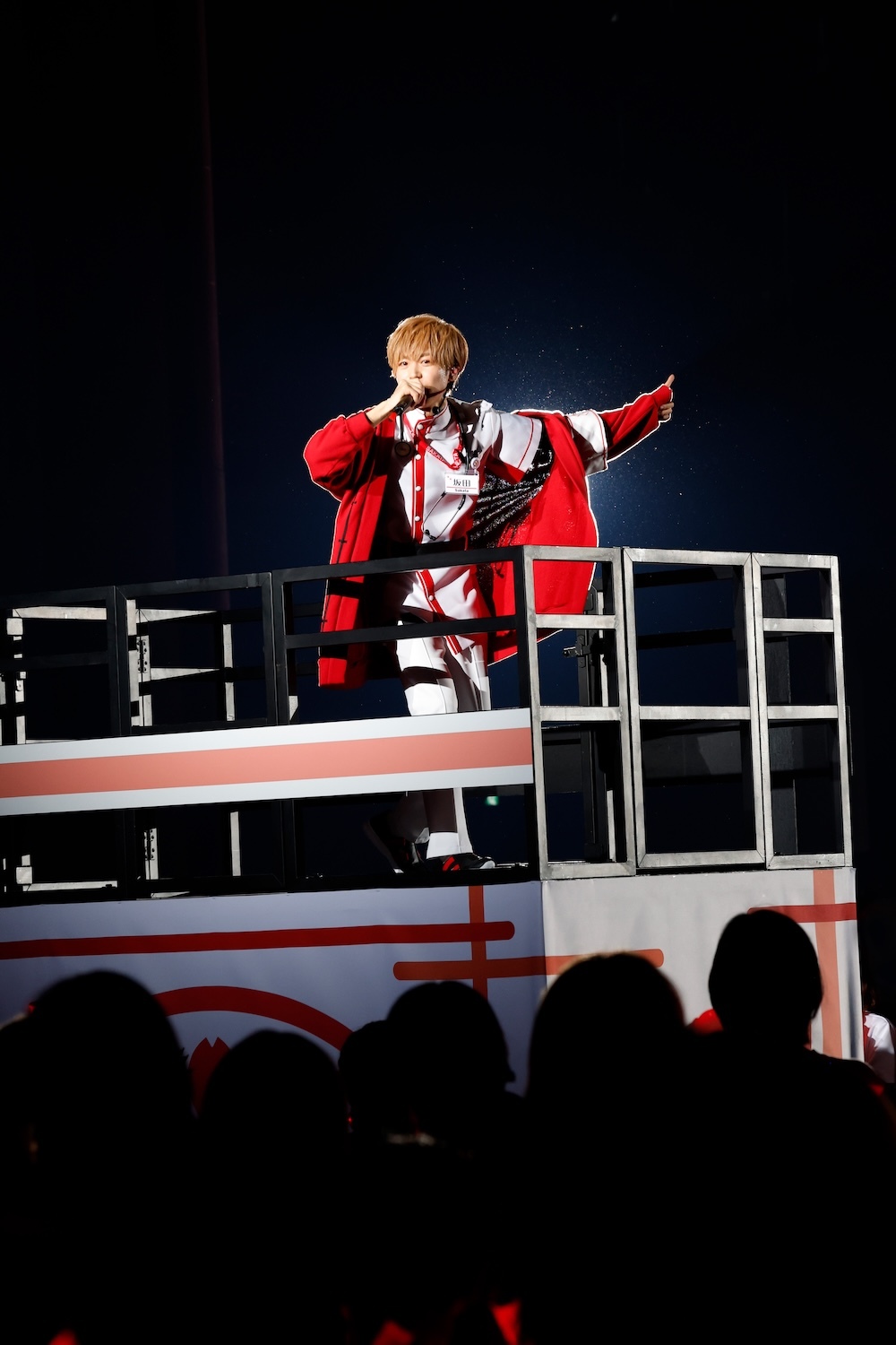 あほの坂田。（浦島坂田船） テーマは前職の“看護師”ーー思いやりと愛