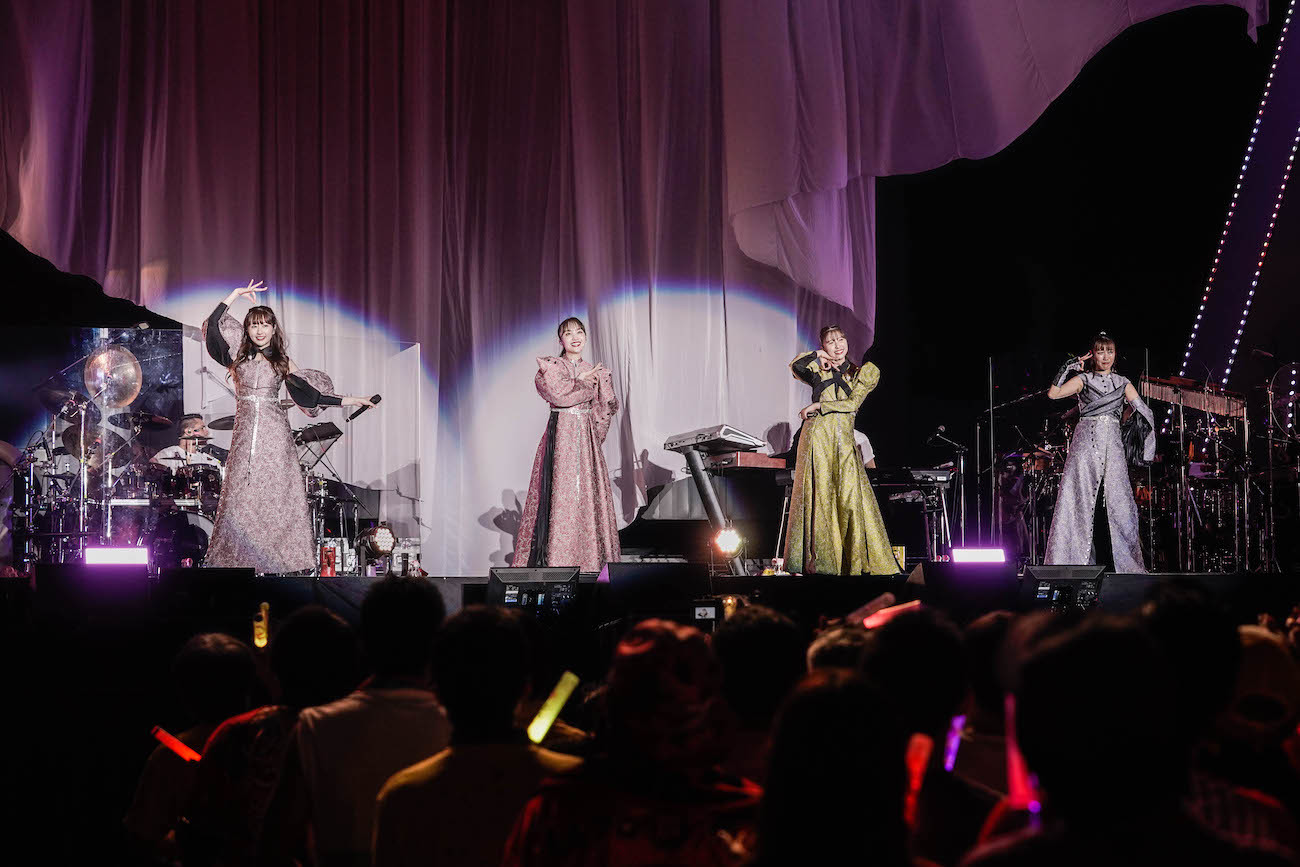 ももいろクローバーZ 新曲「ヒカリミチ」もサプライズ披露、原点でも