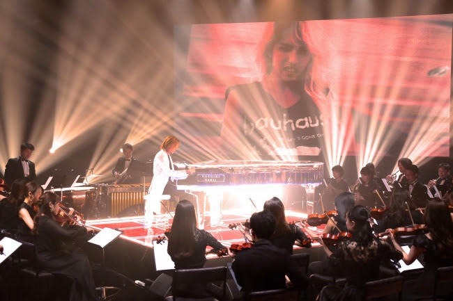 YOSHIKIの天皇陛下御即位十年奉祝曲「Anniversary」世界160ヶ国放送に