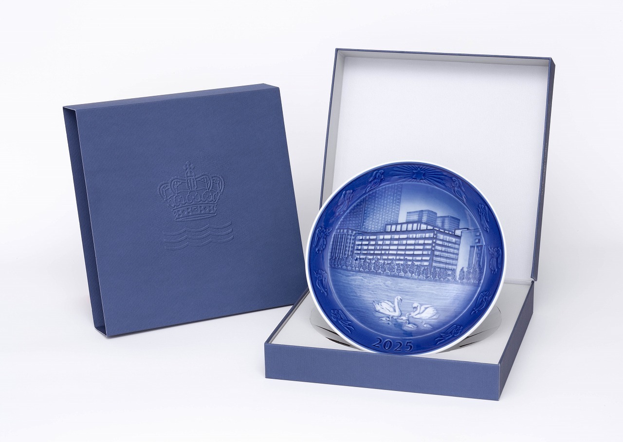 帝国劇場クロージング記念グッズとして「オリジナルデザイン 2025年