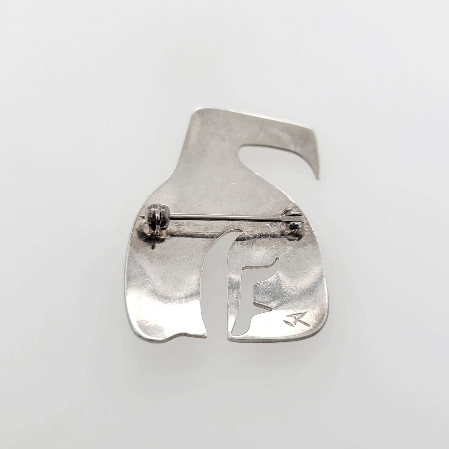 Silver Orca Brooch – Spirits of the West Coast Art Gallery