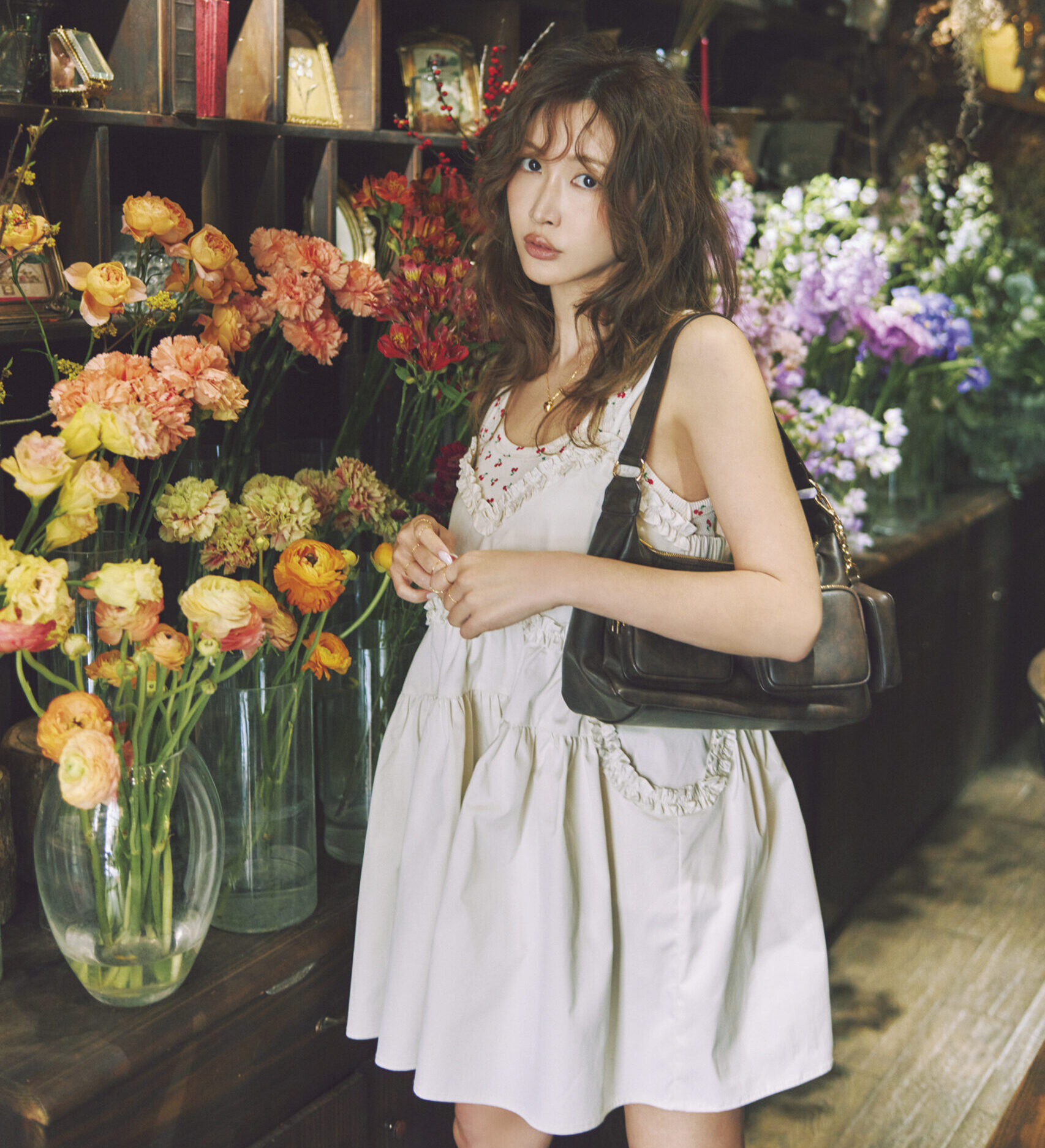 2025春夏】紗栄子×アリソン ブラウン｜ハノイで魅せた大人の“レトロ