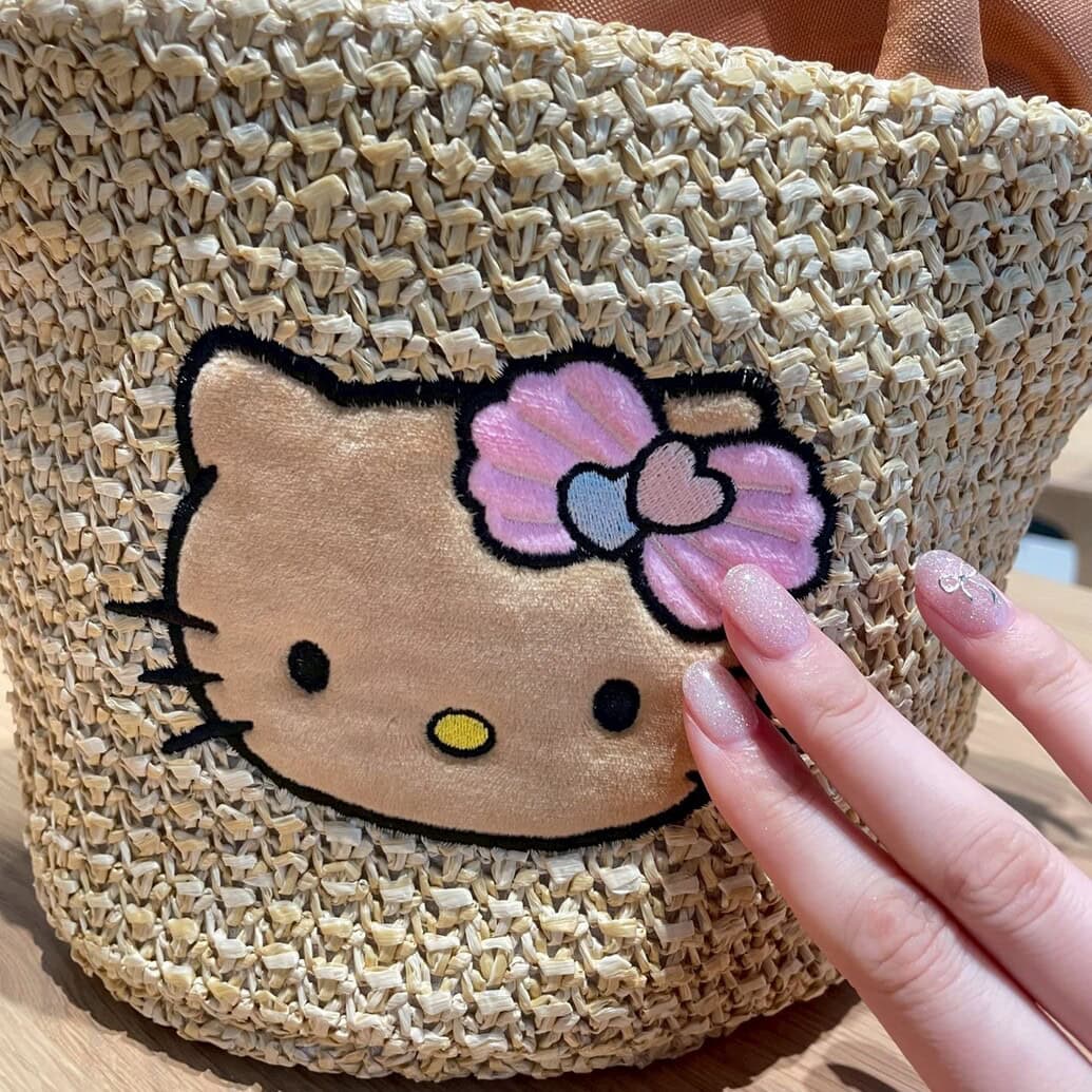 付録レビュー】早くも売り切れ続出中！「日焼けハローキティ」のかご