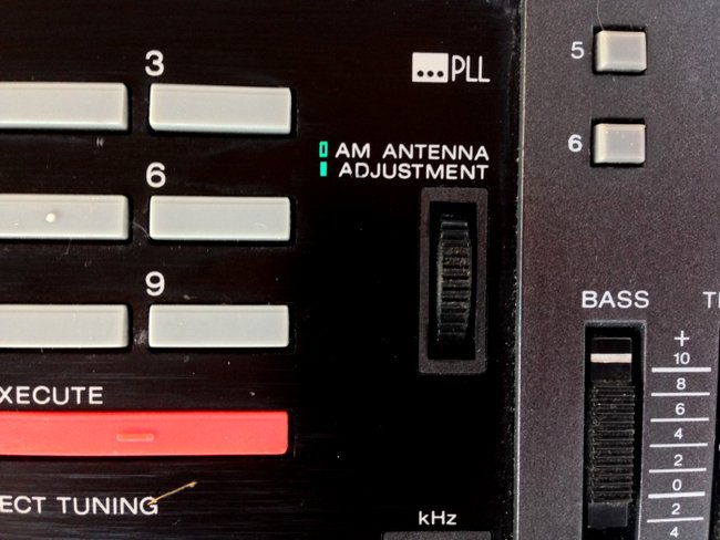 My new (to me) Sony ICF-2001 shortwave radio | The SWLing Post