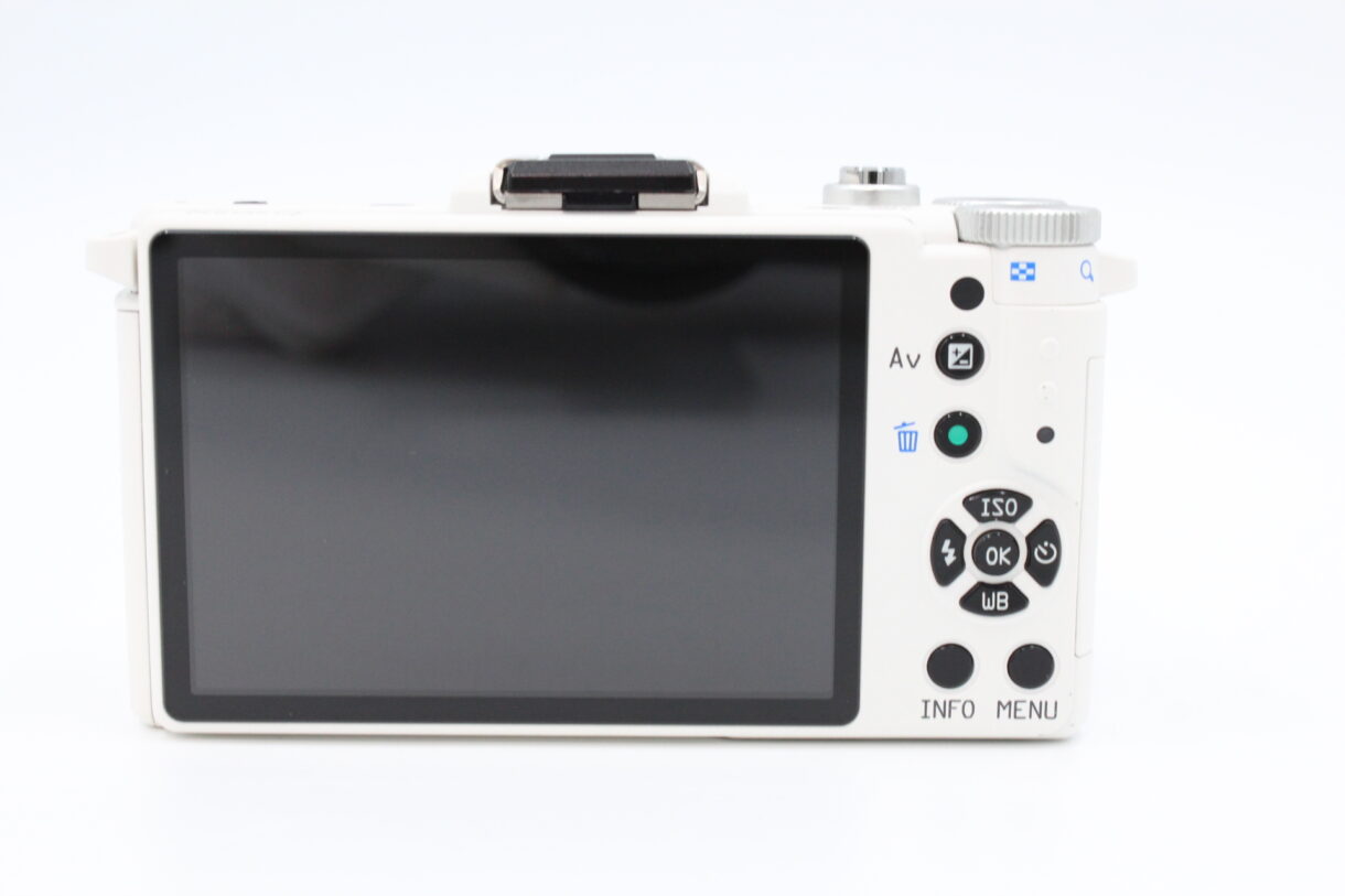 極美品】PENTAX ペンタックス ミラーレス一眼 Q ボディホワイト
