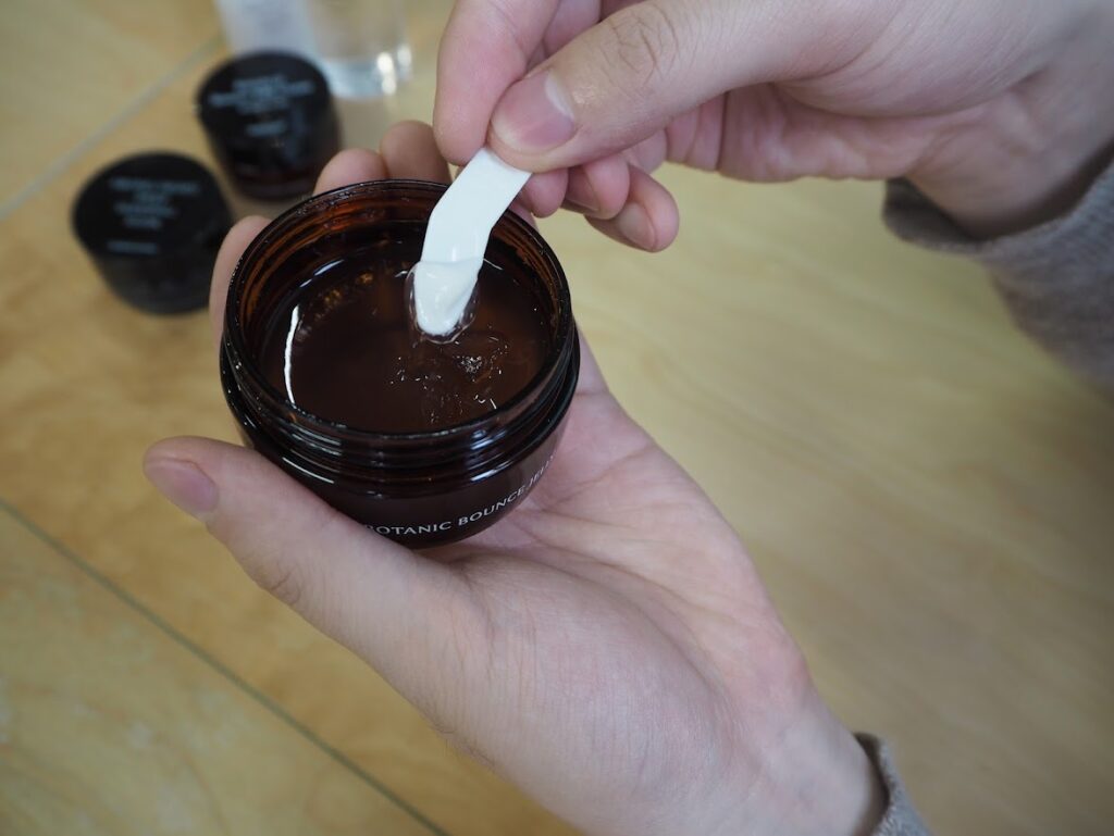 Vol.262 季節の変わり目には、お肌も心もはずむものを | ブログ