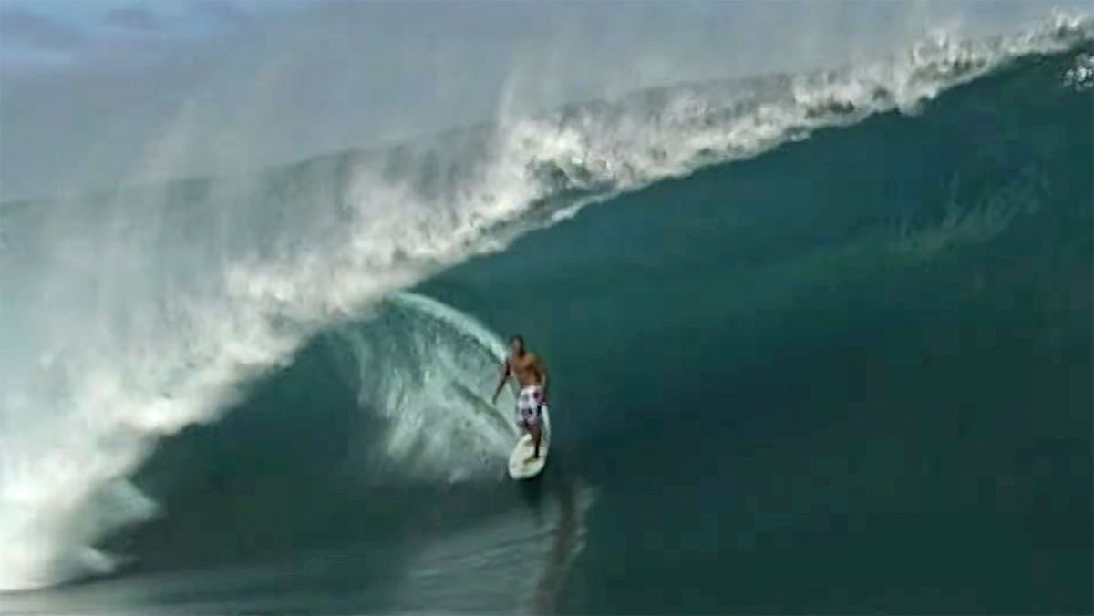 未来のサーファーたちへと受け継がれていく永遠のサーフヒーロー