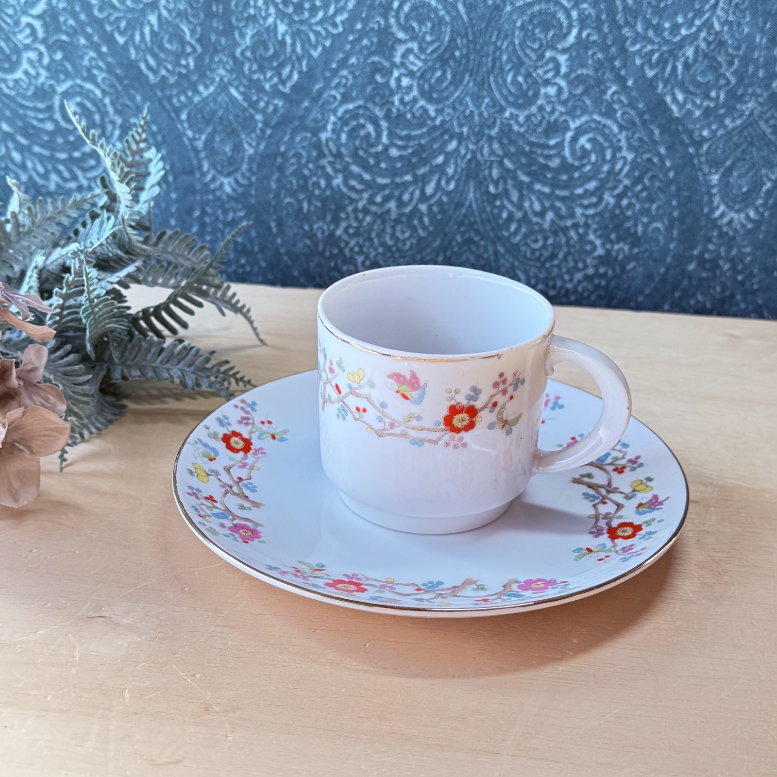 古いガラス皿 プレート ソーサー フランス アンティーク 青い花 no.102