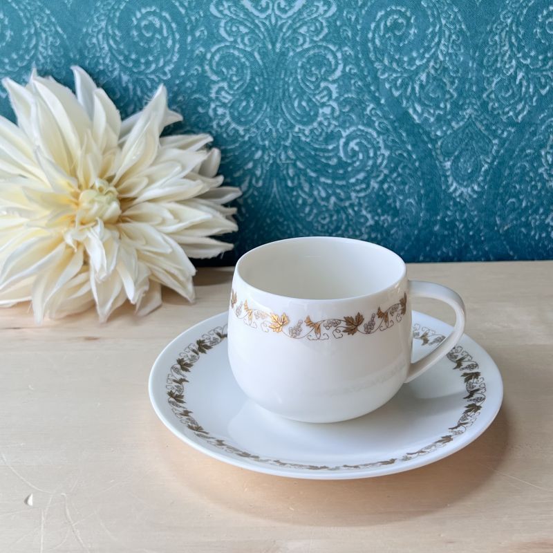 セーエー陶器 SEYEI ピオーネ 葡萄柄カップ＆ソーサー