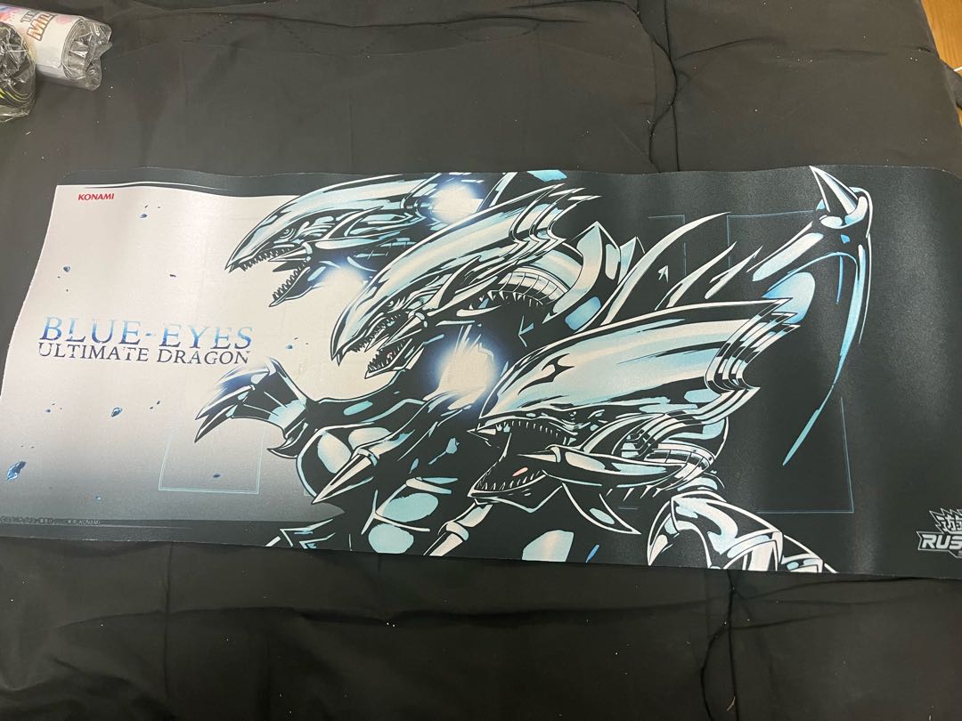 遊戯王 青眼龍降臨 プレイマット ブルーアイズ ハーフマット 遊戯王