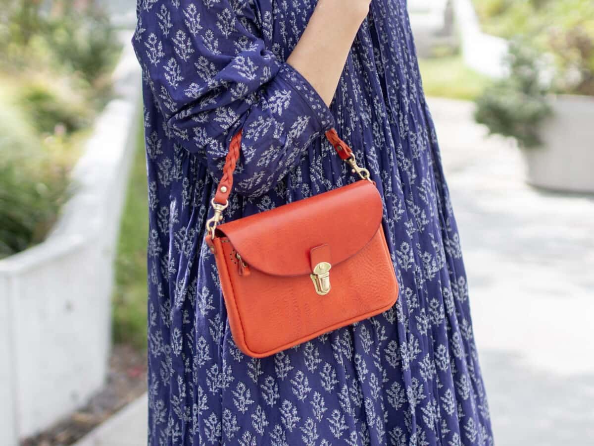 ドロシー・トト・ハンドストラップが定番化！ |analogico（アナロジコ）