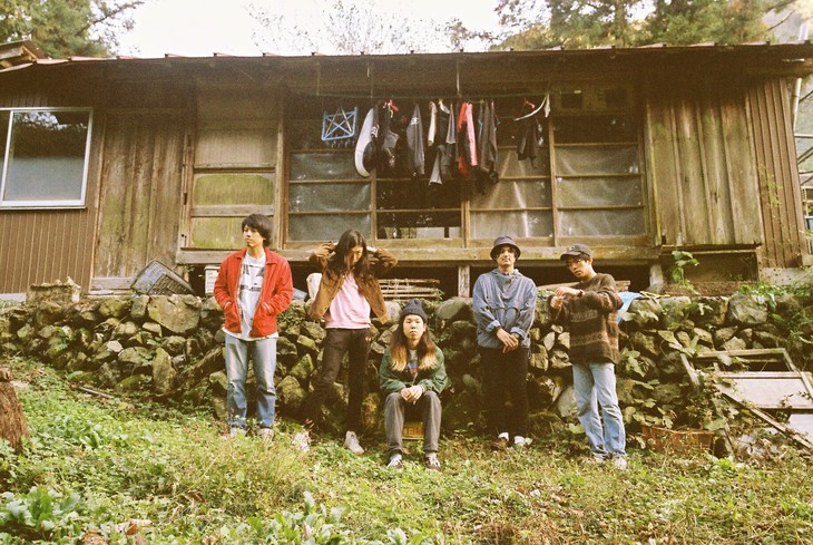 never young beach / Pink Jungle House - Spincoaster (スピンコースター)