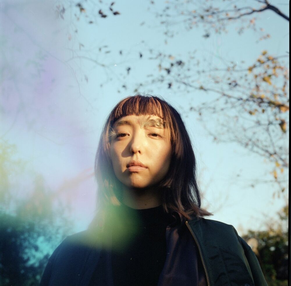 和久井沙良、客演にモノンクル・吉田沙良を迎えた新曲「tietie」本日