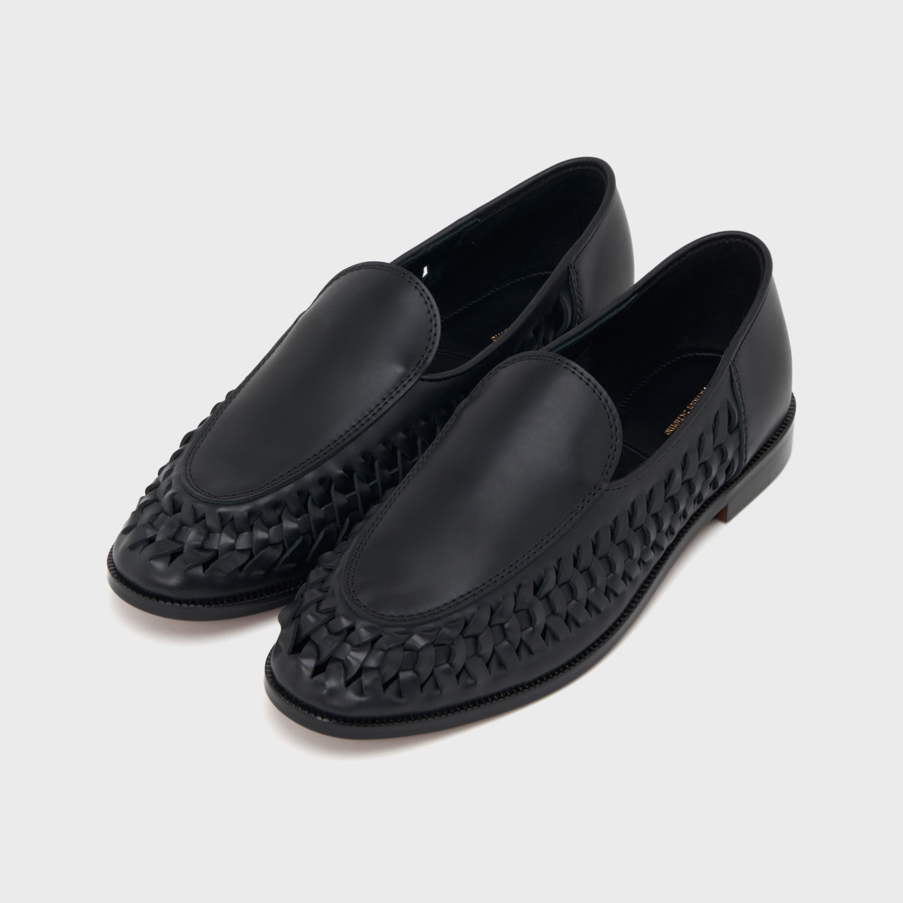 これぞ職人技！Hender Scheme/エンダースキーマの靴の魅力とは