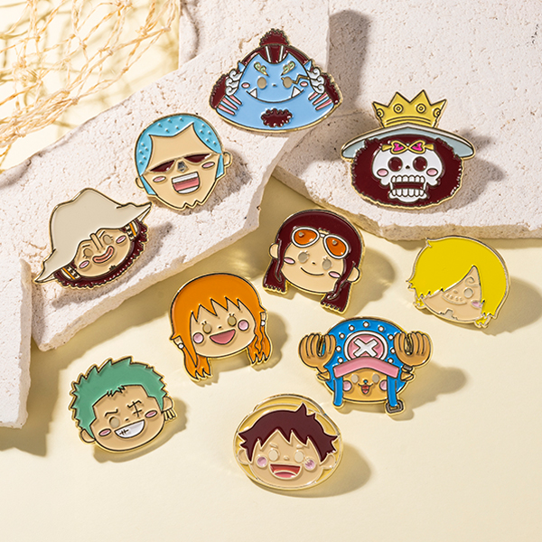 珍しい】ONE PIECE ルフィ海賊団 ピンズセット 10周年 珍しい】ONE