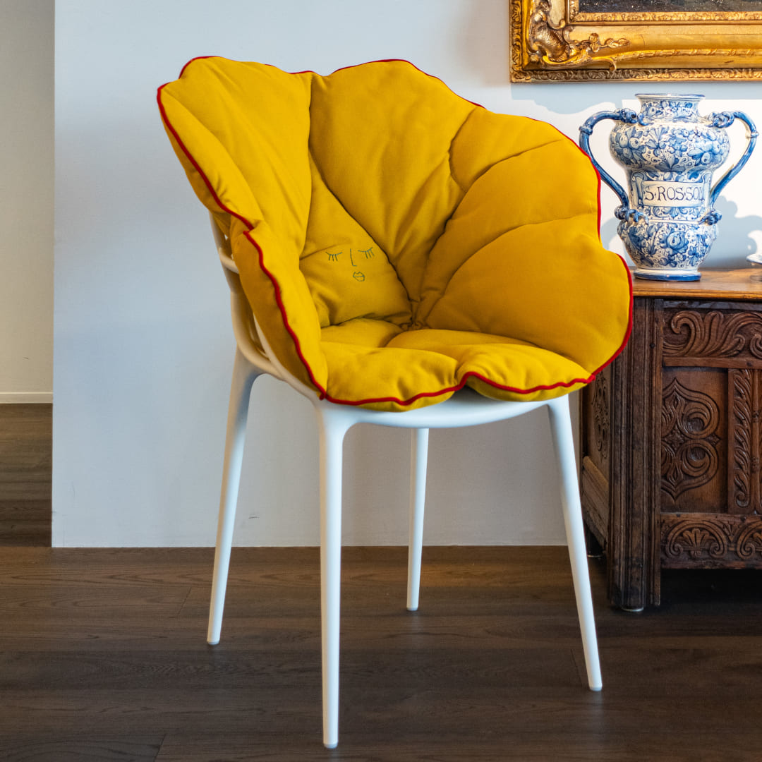 アリスズフラワーズクッション｜ トーヨーキッチンスタイル公式