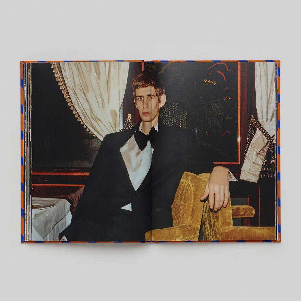 THE MINUTE YOU HAVE A MINUTE by Coco Capitan（ココ・カピタン