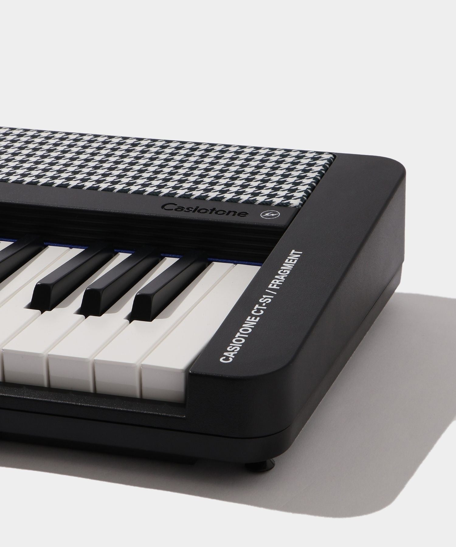 Casiotone CT-S1 × FRAGMENT – V.A. TOKYO ONLINE STORE