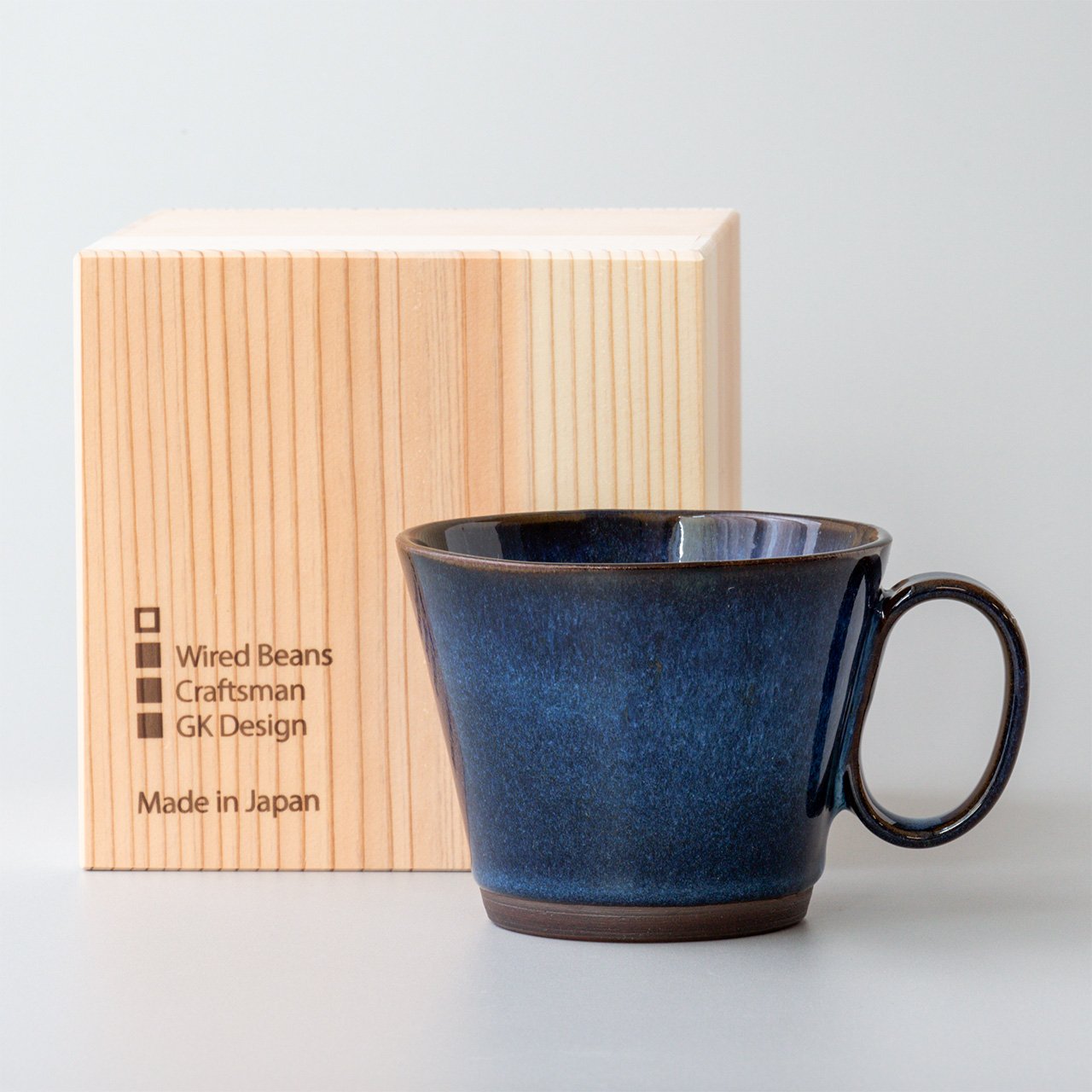 杉箱入り】生涯を添い遂げるマグ 新庄東山焼 ネイビー | Wired Beans