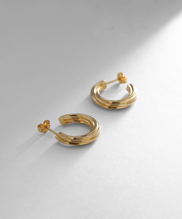 シルバー ハギーフープ マーキスピアス GP（ピアス） | COCOSHNIK