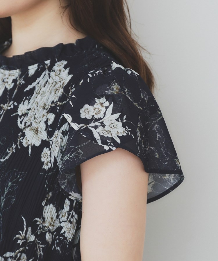 マジョリカフレアワンピース【洗濯機洗い可】（ミドルワンピース