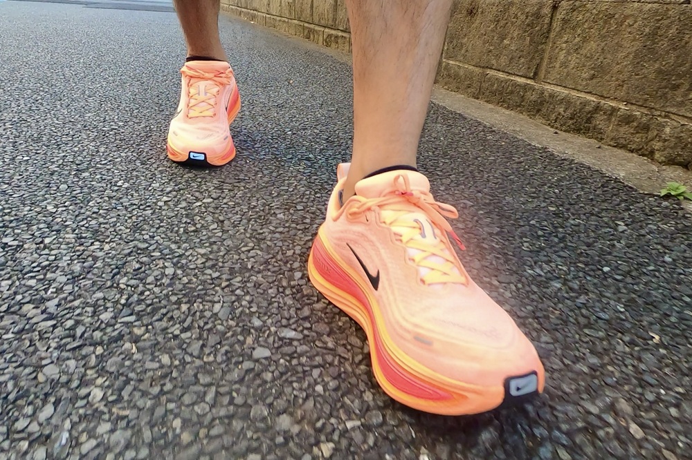 NIKE VOMERO PLUS（ナイキ ボメロ プラス）は使い方いろいろのスーパー