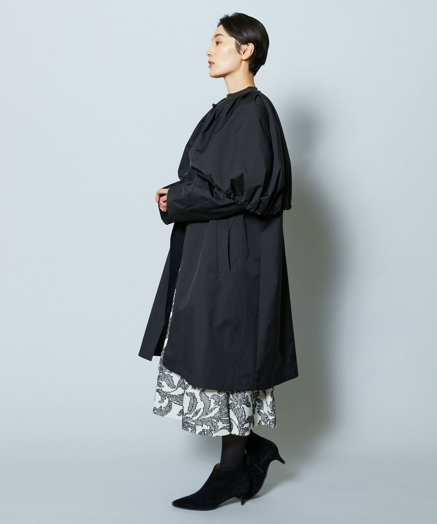 MOGA Collection ポリエステルロングサテンコート｜BIGI online store